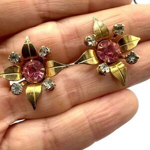 Prestige by Coro  pink rhinestone estate flower clip on earrings